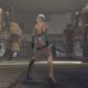 Героиню Nier: Automata одели в откровенный костюм, сняли маску и заставили драться с директором Square Enix